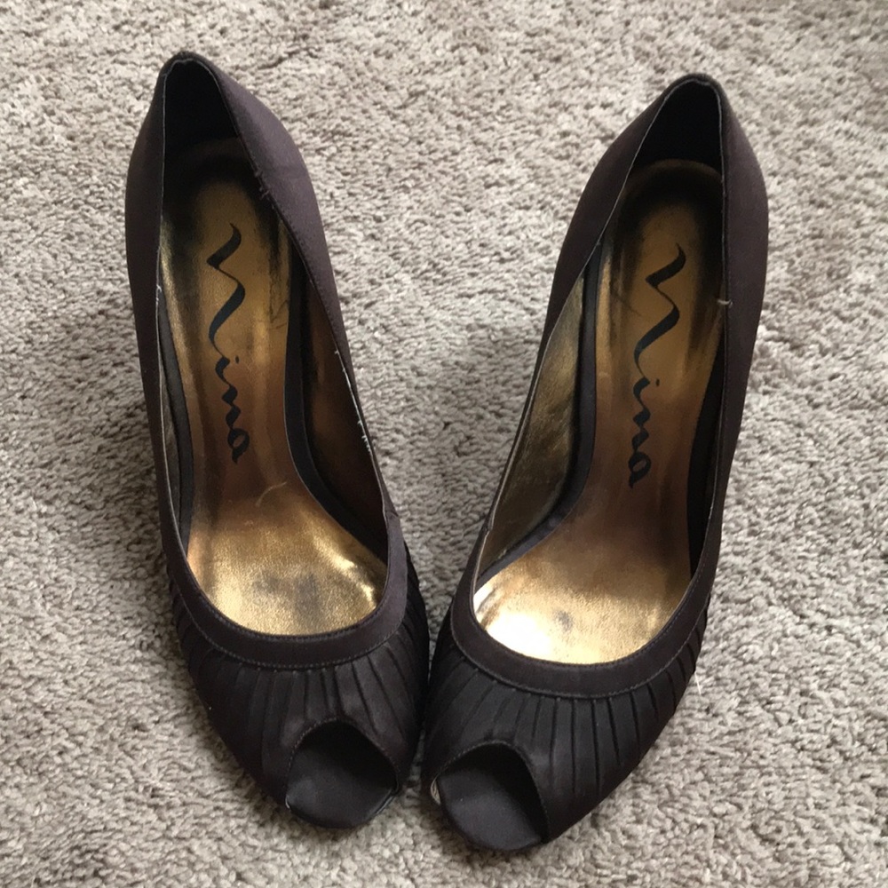 Nina Peep-Toe Brown Heels Satin